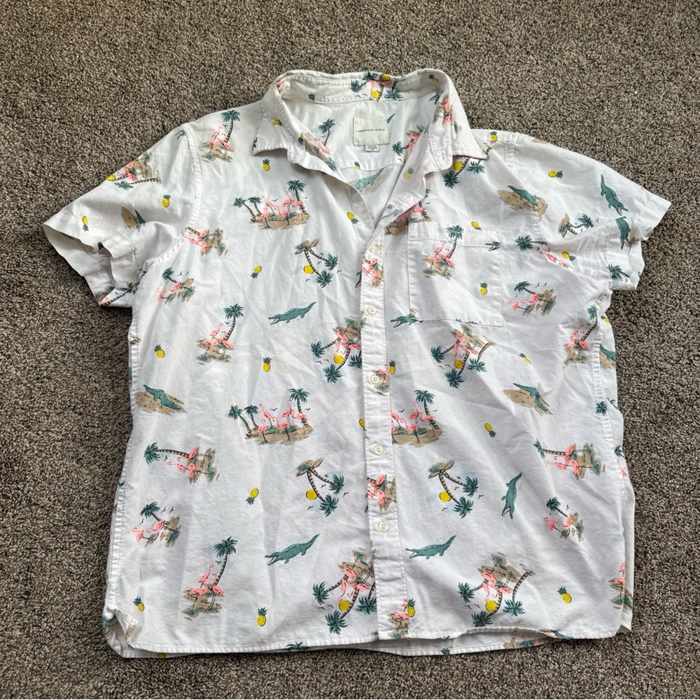 American Eagle Outfitters Men’s XL White Tropical Print Button Down Shirt